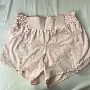 Hotty Hot High-Rise Lined Short 4” - Strawberry Milkshake
